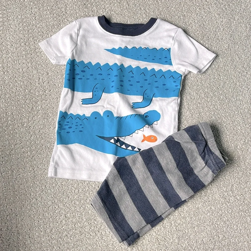 2T Carter’s Pajamas